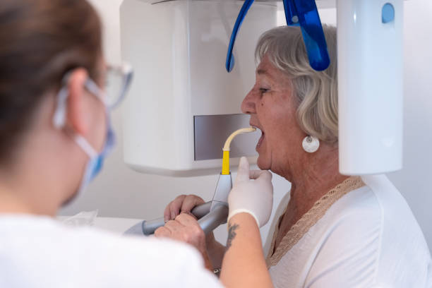 Best Orthodontic Emergency Dentist in Lake Barrington, IL